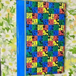 Vintage 90s blue/multicolored Disney faces photo album 🌀